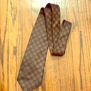 Louis Vuitton Men’s tie